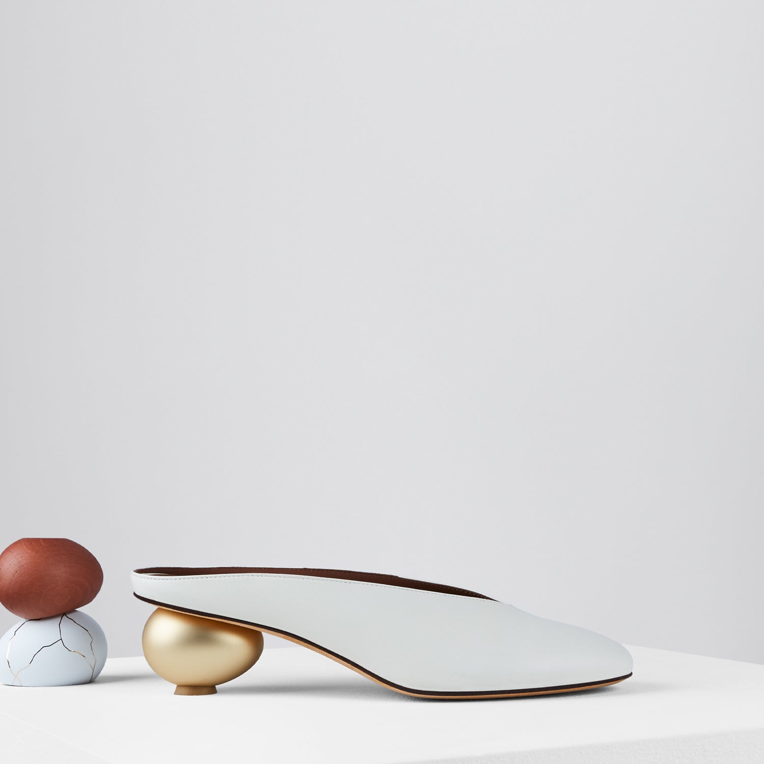 GRAY MATTERS | Egg Mules Cera | Women's Designer Shoes