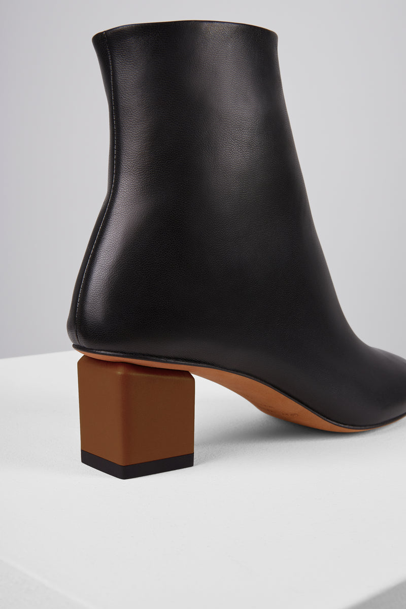 Load image into Gallery viewer, Mildred Boots in Nero Cacao