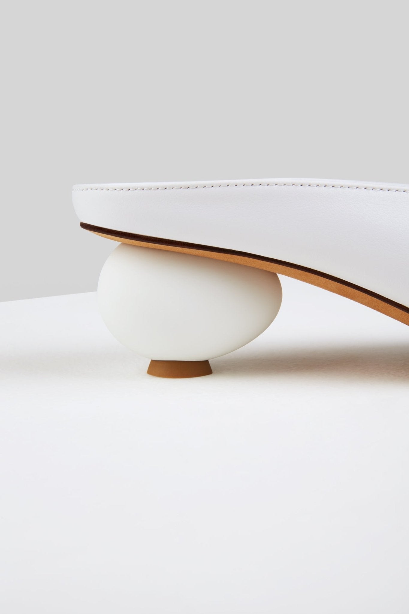 Egg Mules in Bianco - MILE7