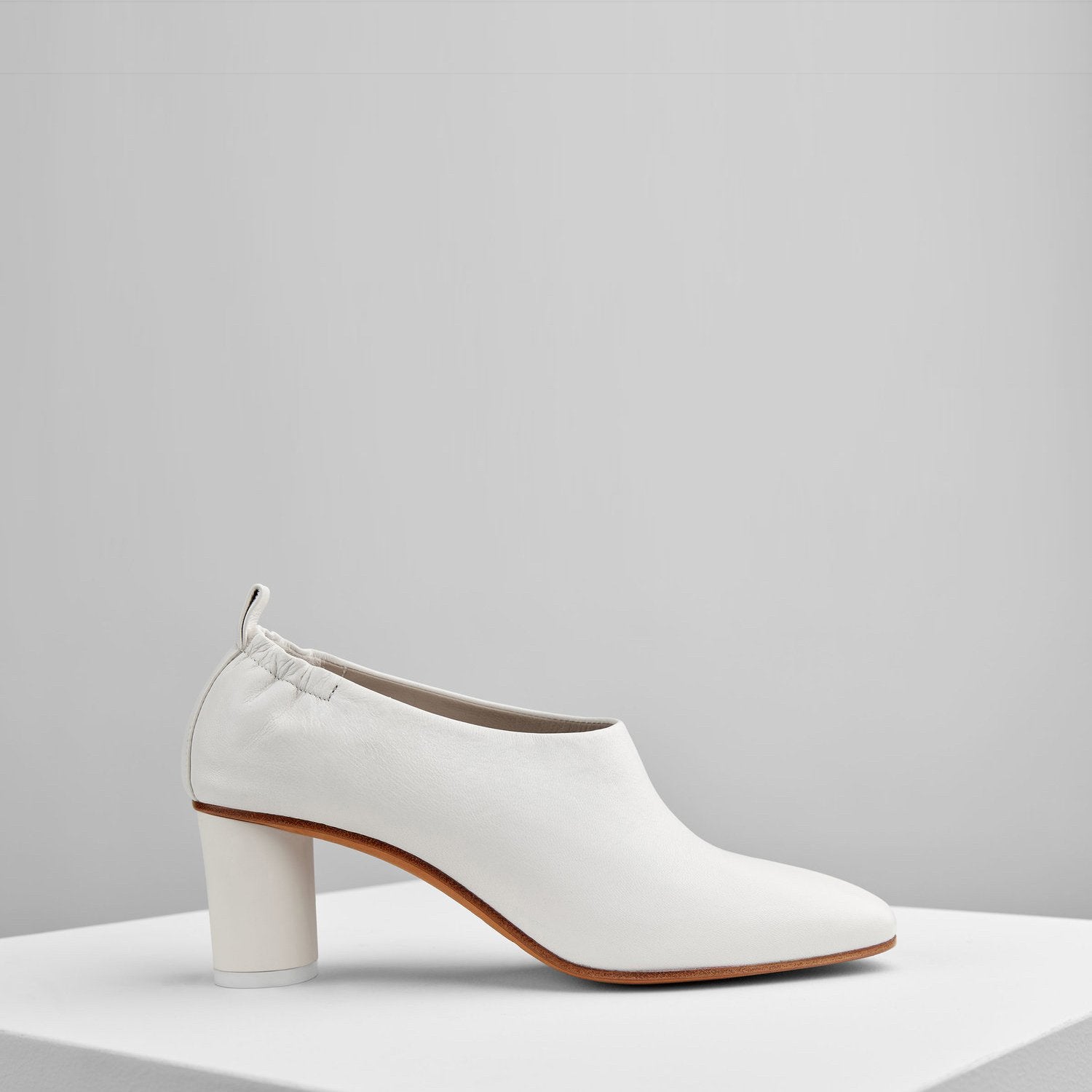 koncept Årvågenhed Læring GRAY MATTERS | Micol Pumps Bianco | Women's Designer Shoes