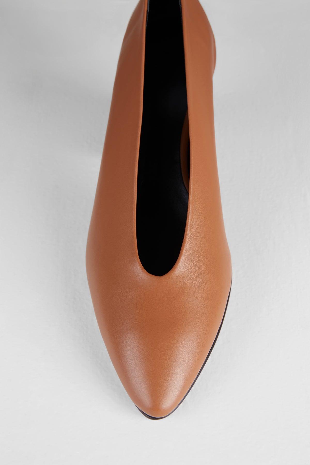 Gemma Pumps in Cacao