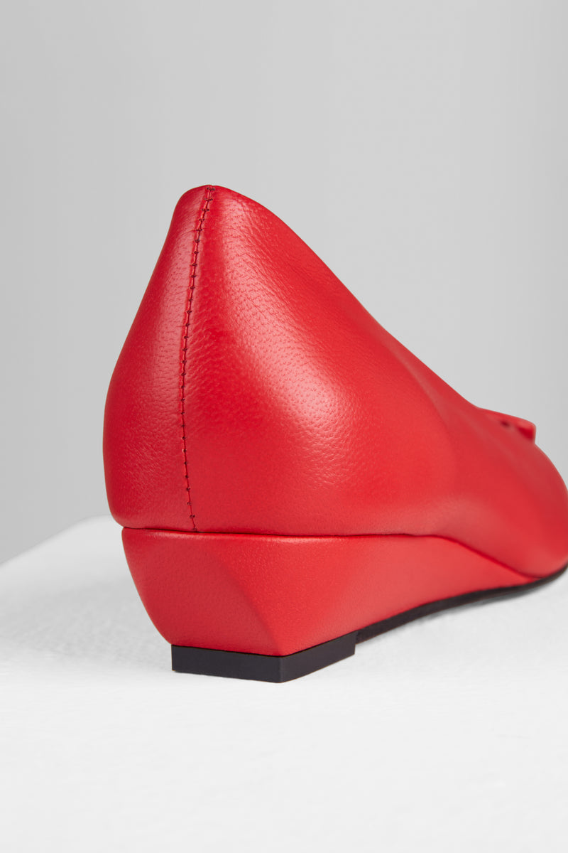 Load image into Gallery viewer, NUVOLA PUMPS IN ROSSO