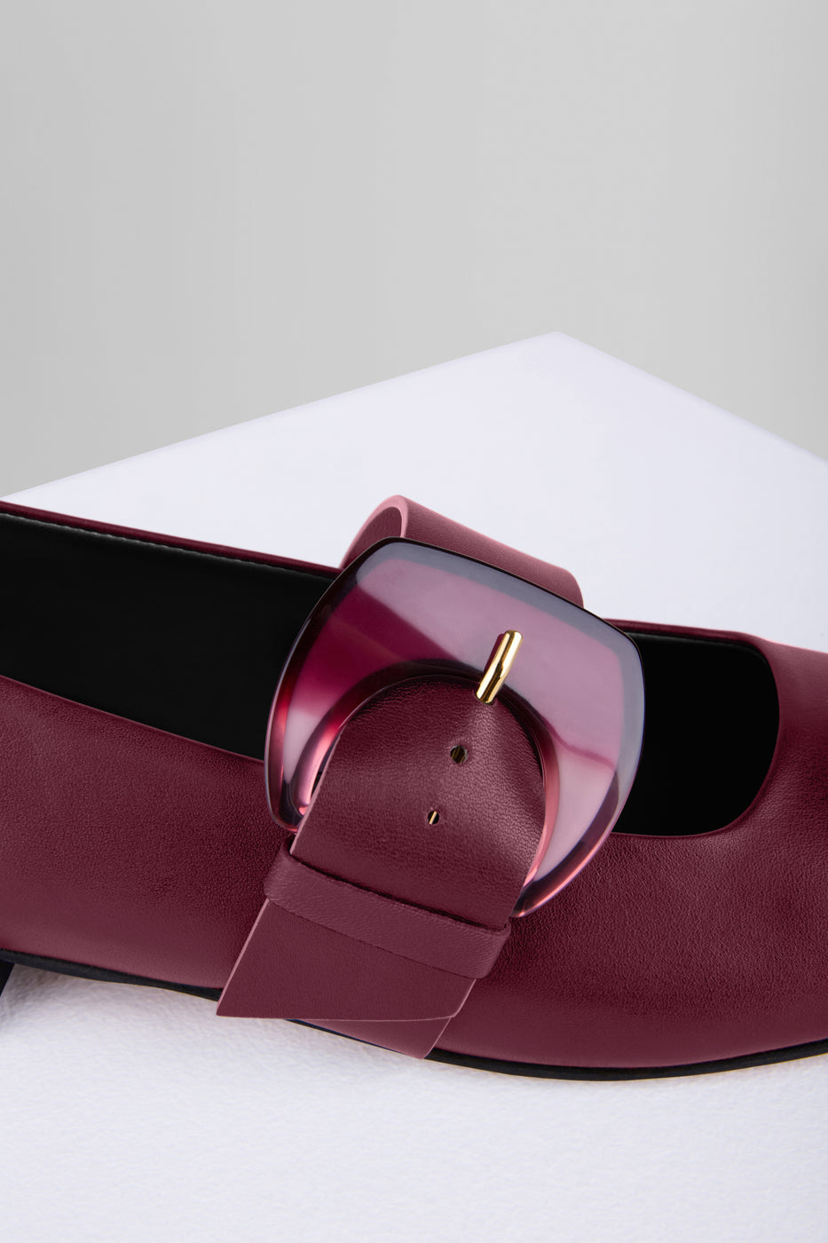 将图片加载到图库查看器，Rebecca Flat Mary Jane in Vino