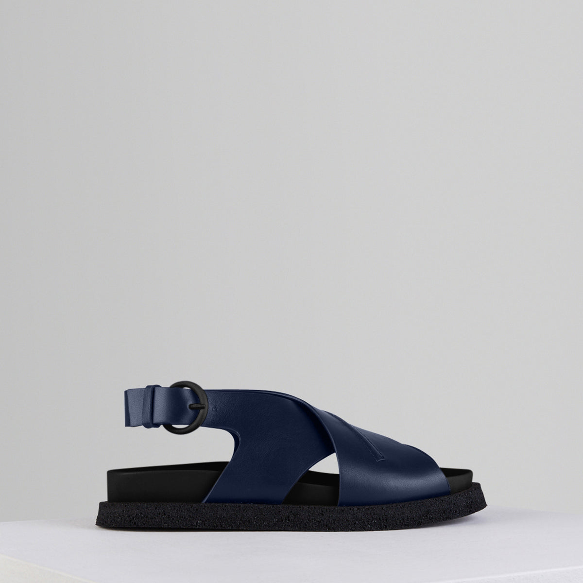 Load image into Gallery viewer, Nervi Fussbett Slingback in Midnight