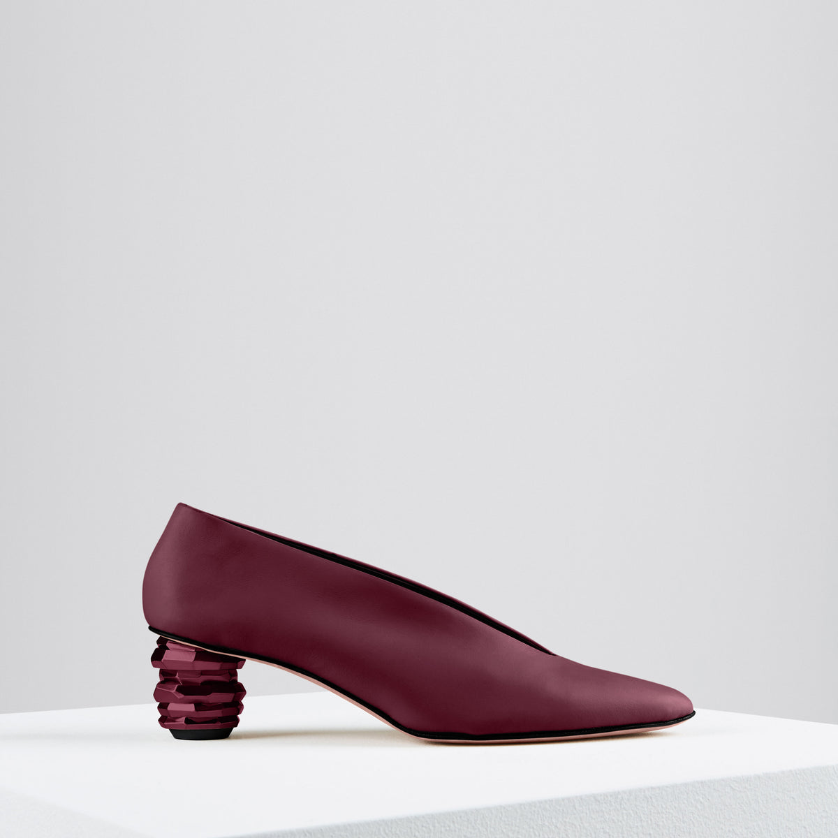 Load image into Gallery viewer, Gemma Pumps in Vino