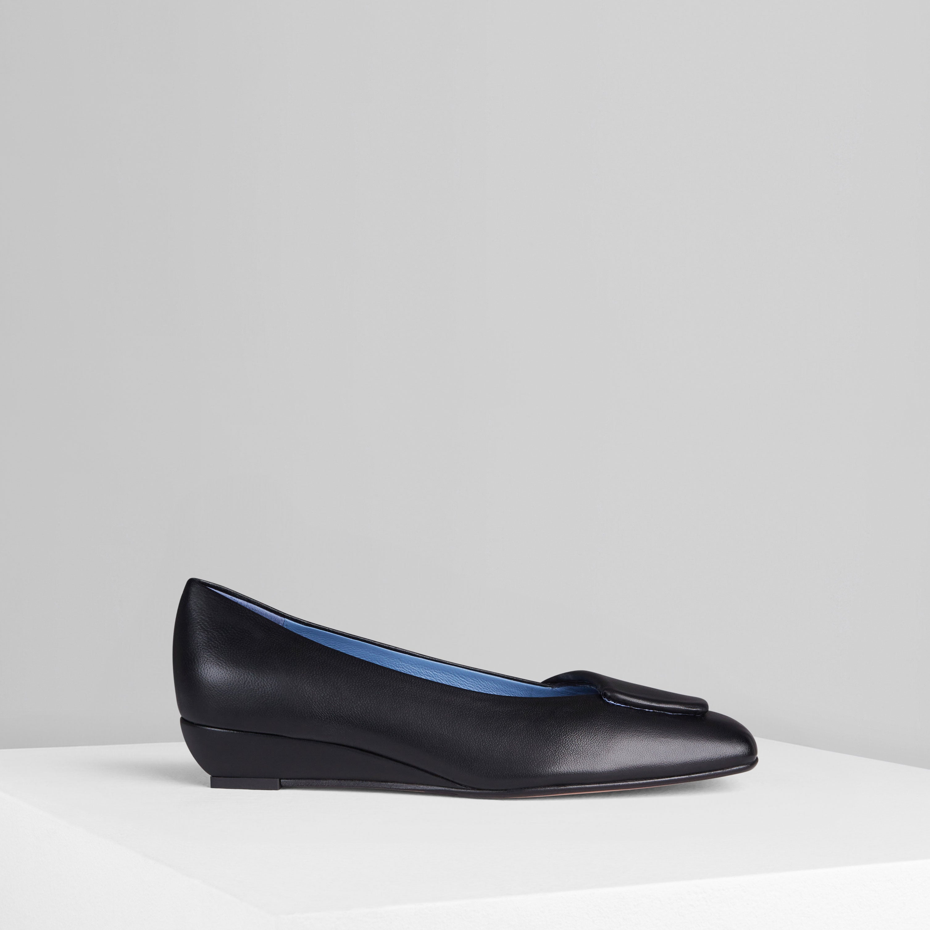 NUVOLA PUMPS IN NERO