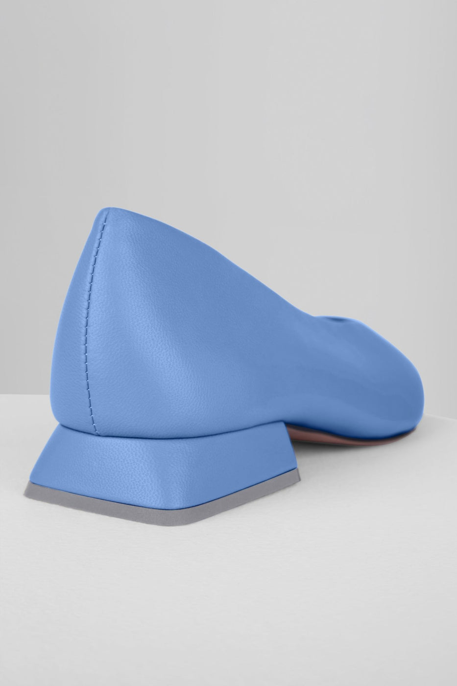 Load image into Gallery viewer, Buco Flats in Pervinca - BUCF1