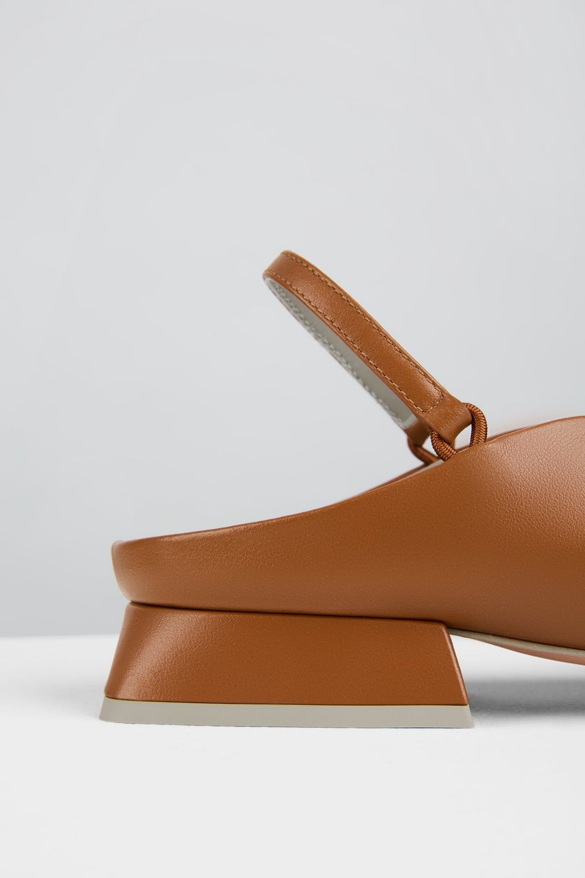 Buco Slingback in Cacao - BUCSL1