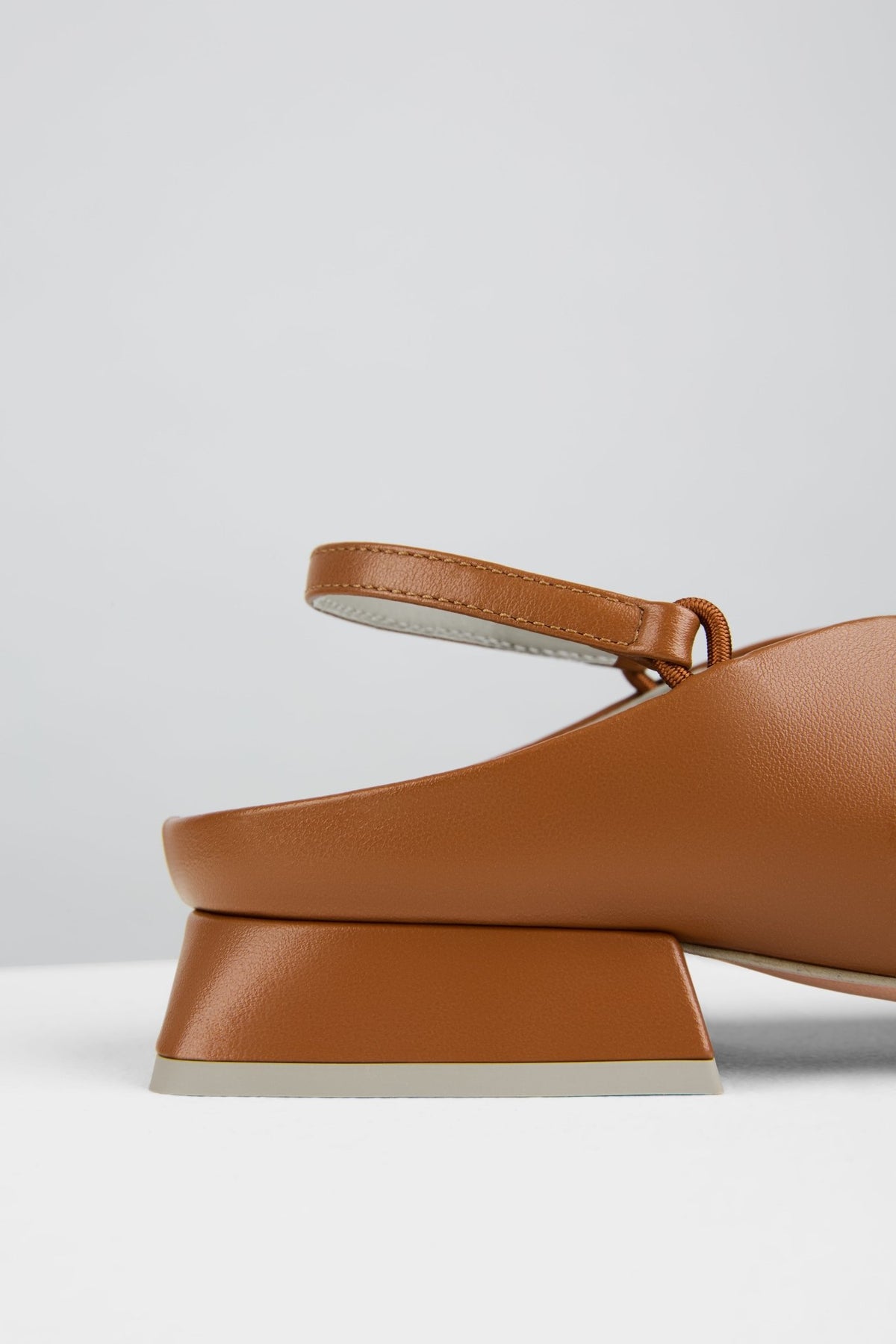 Buco Slingback in Cacao - BUCSL1