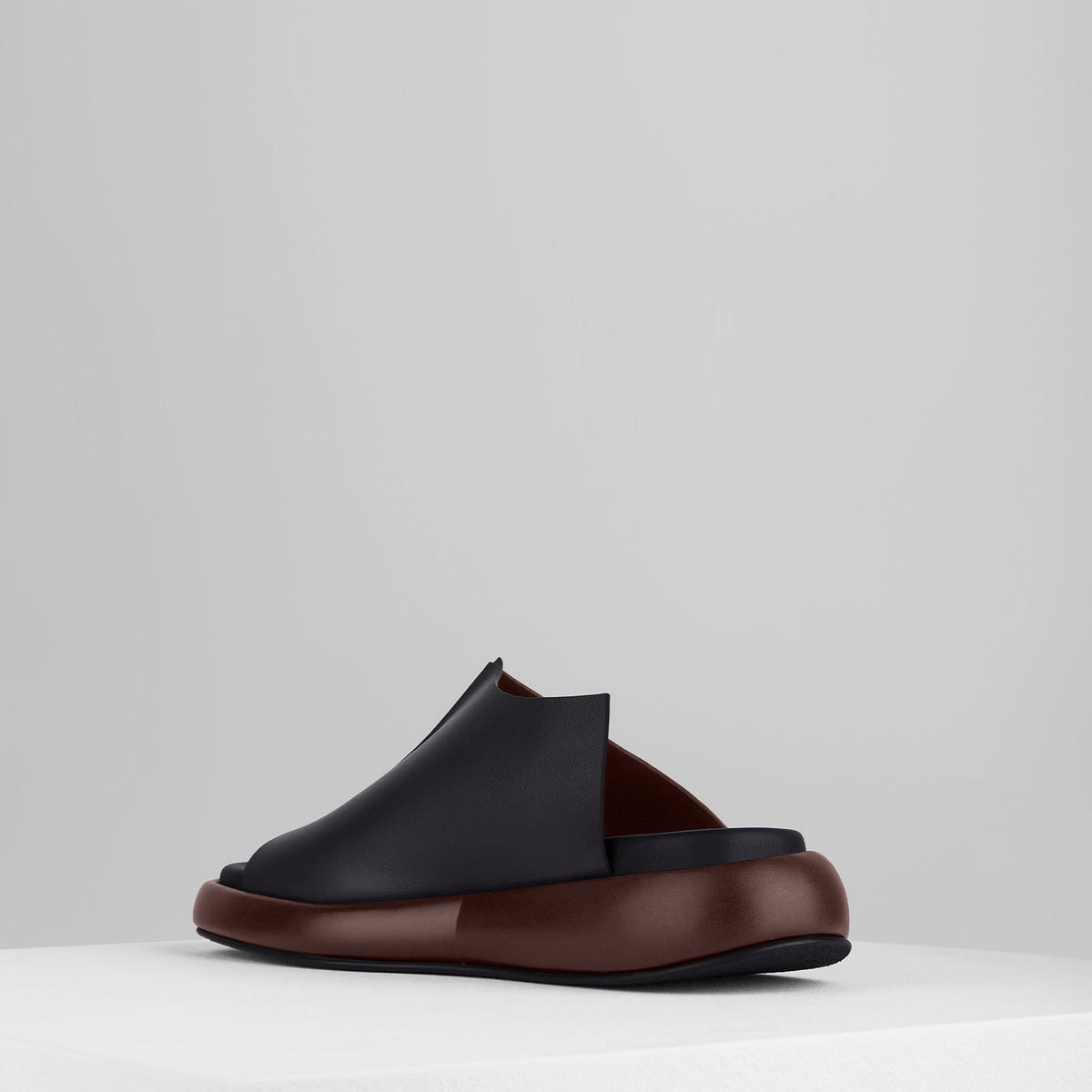 Carica l'immagine nel visualizzatore di Gallery, Ciambella Sandals in Nero Bruciato - CIAMBS3