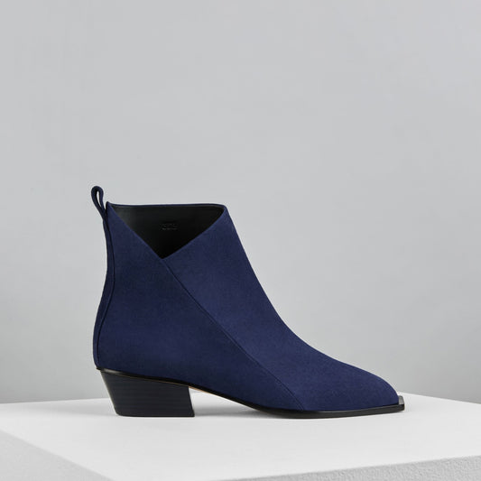 Cortina Boots in Midnight Suede - AZB4