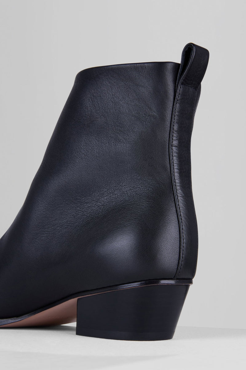 Load image into Gallery viewer, Cortina Boots in Nero - AZB1