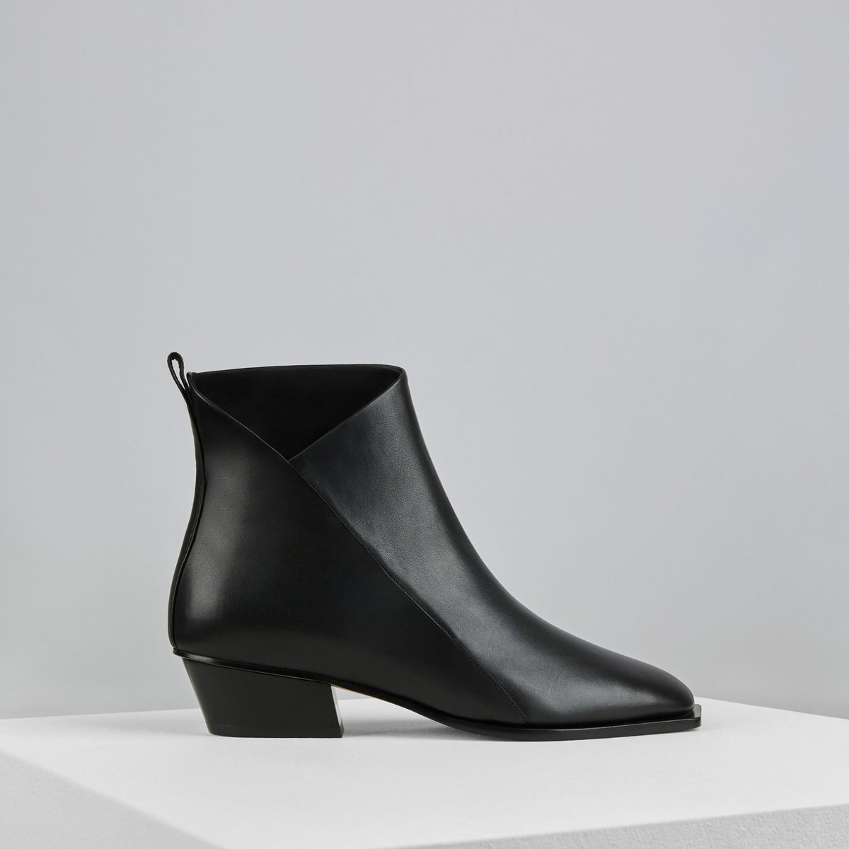 Load image into Gallery viewer, Cortina Boots in Nero - AZB1