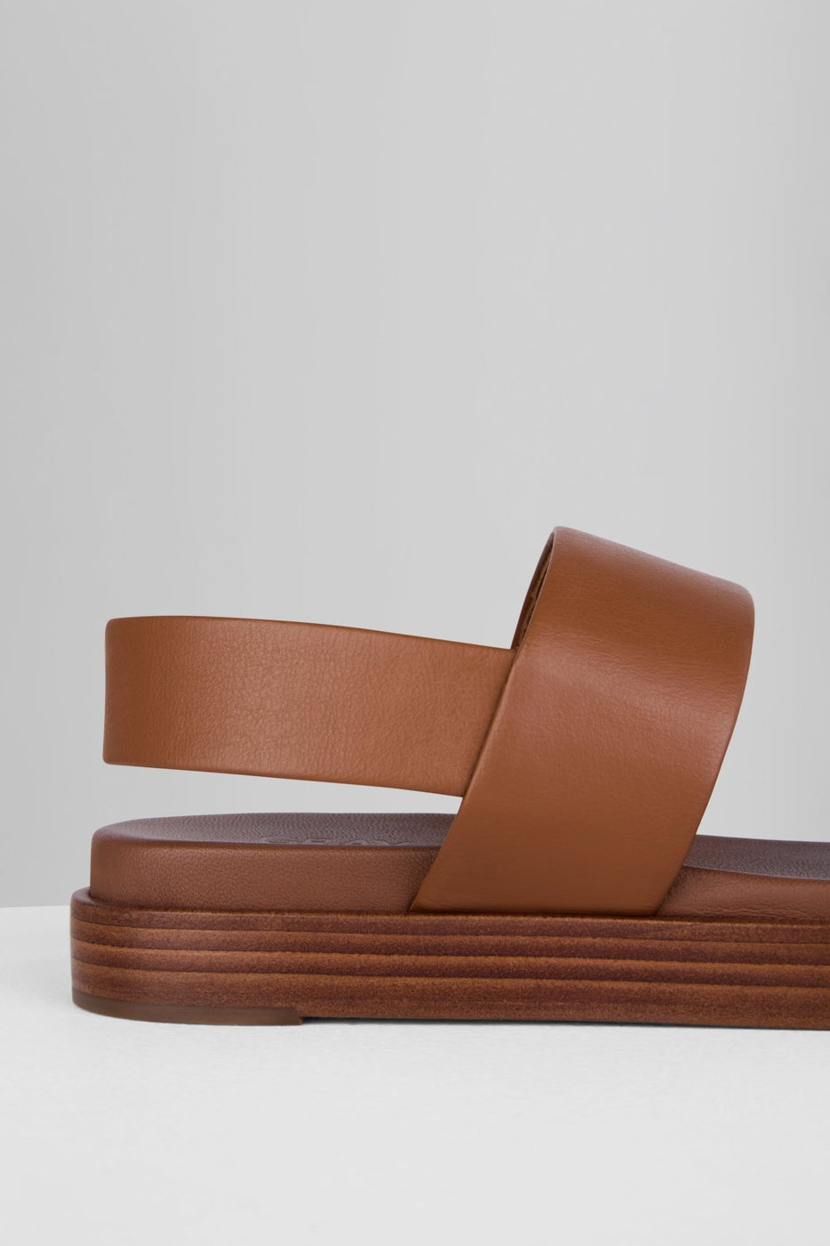 Load image into Gallery viewer, Diagonale Flatforms in Cacao - DIAGSB1