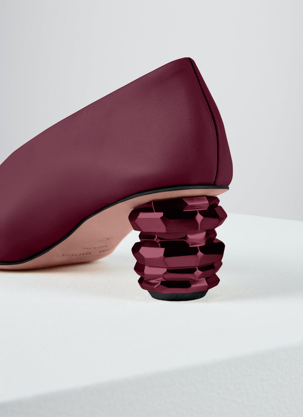 Load image into Gallery viewer, Gemma Pumps in Vino - GEMP14