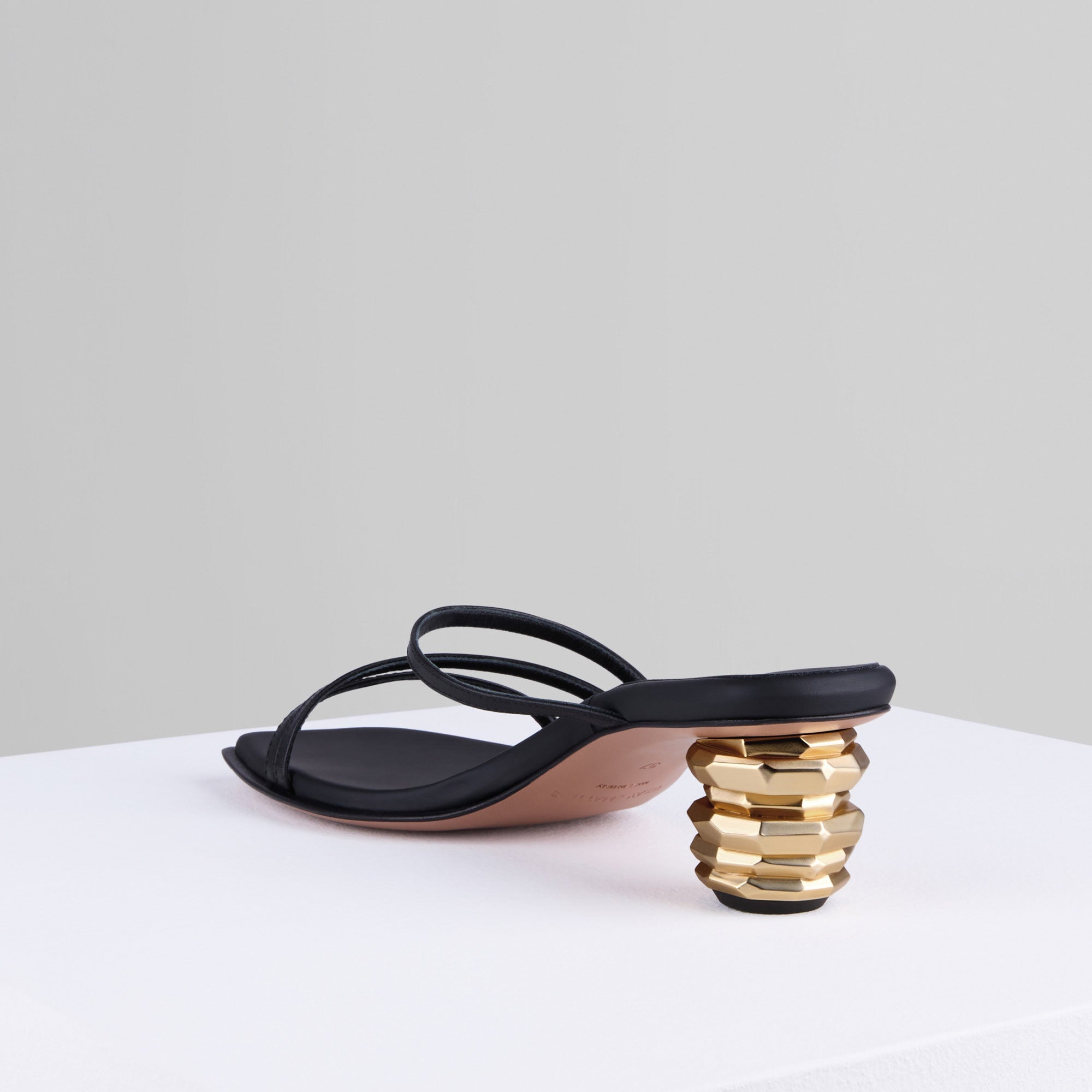 Gemma Sandals in Nero - GEMS01