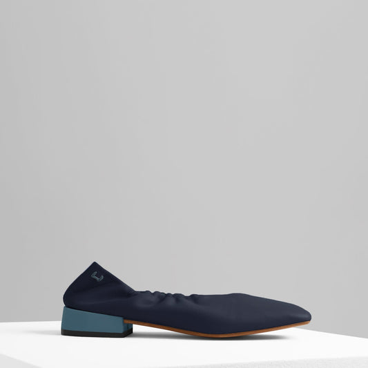 Gio Flats in Midnight - GIOF5