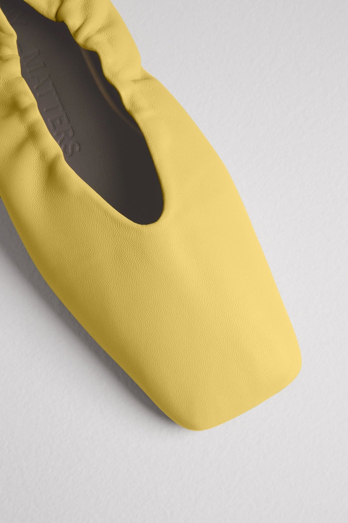 Gio Flats in Sole - GIOF6
