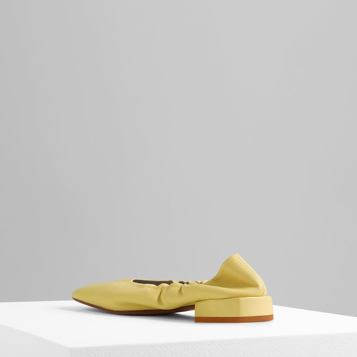 Gio Flats in Sole - GIOF6
