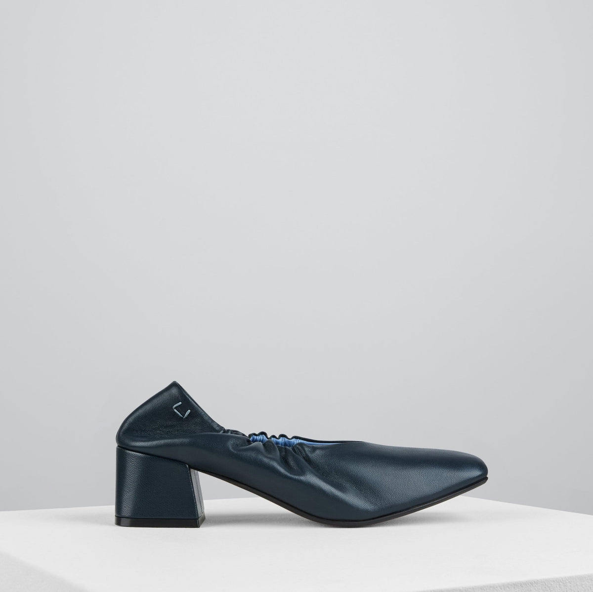 Gio Pumps in Midnight