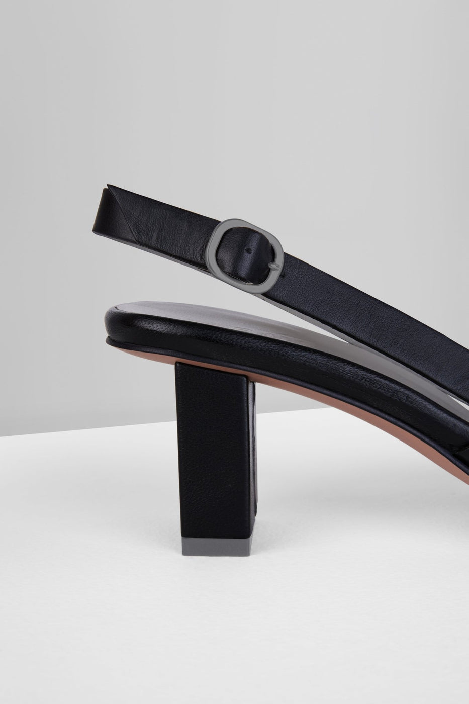 Load image into Gallery viewer, Incroci Sandals in Nero - INCHS1