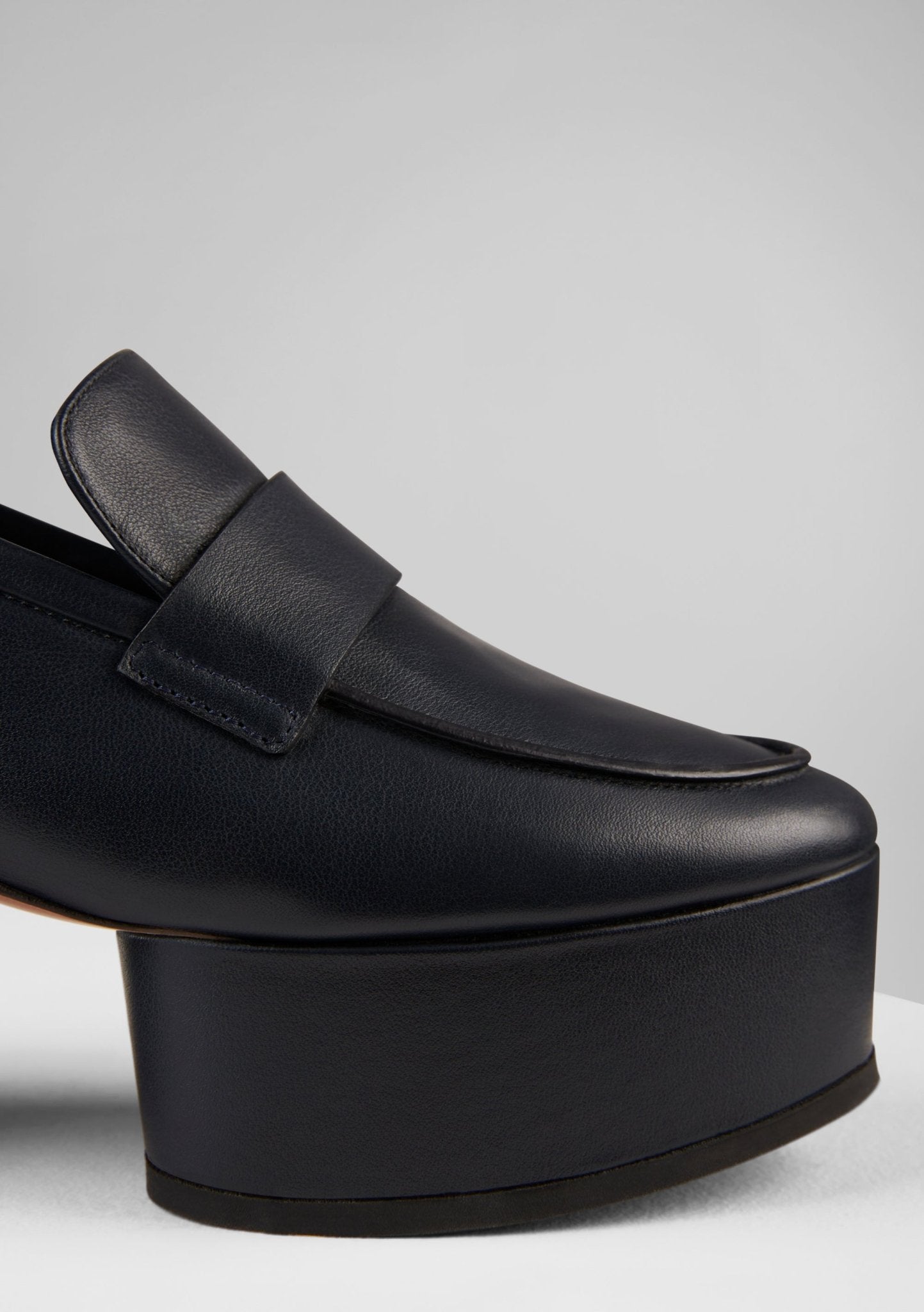 Myla Loafers in Abisso - MYLL1