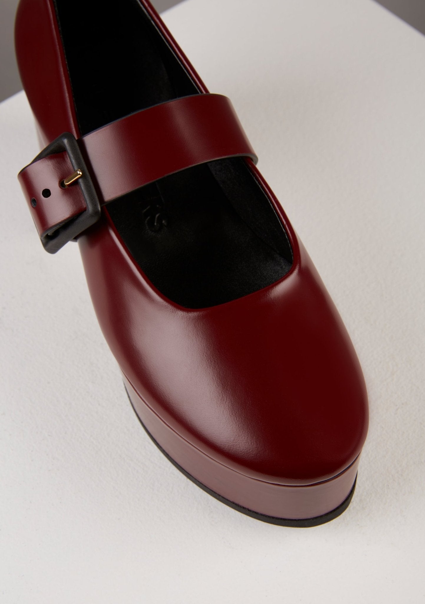 Myla Mary Jane in Vino - MYLMJ1