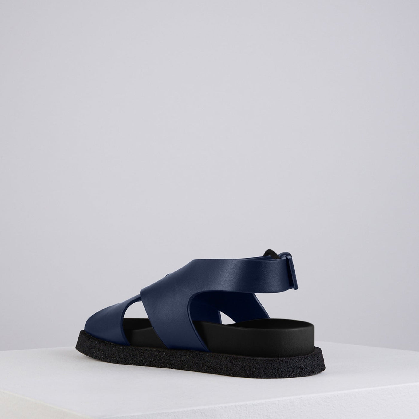 Charger l'image dans la galerie, Nervi Fussbett Slingback in Midnight - NERFSL2