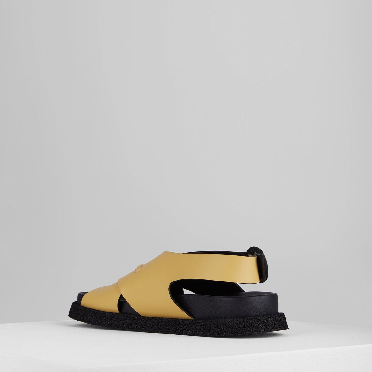 Carica l'immagine nel visualizzatore di Gallery, Nervi Fussbett Slingbacks in Sole - NERFSL4