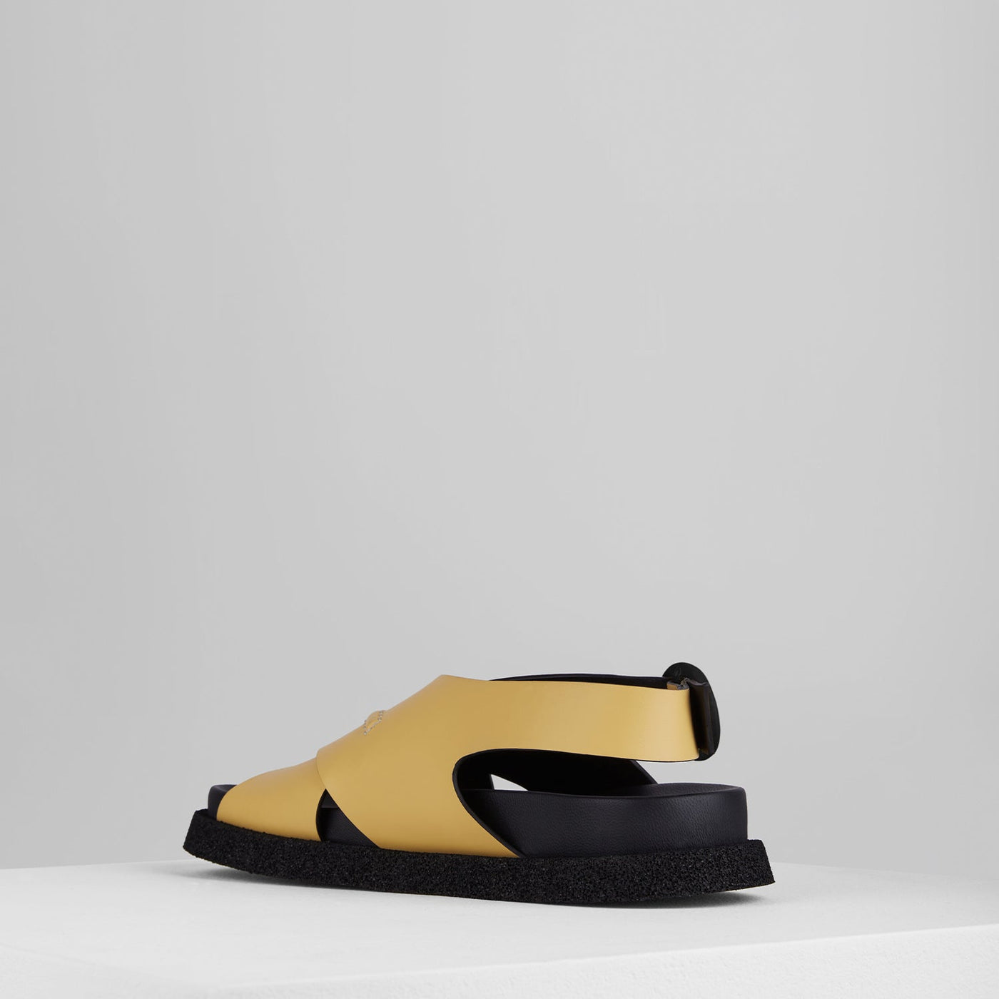 Carica l'immagine nel visualizzatore di Gallery, Nervi Fussbett Slingbacks in Sole - NERFSL4