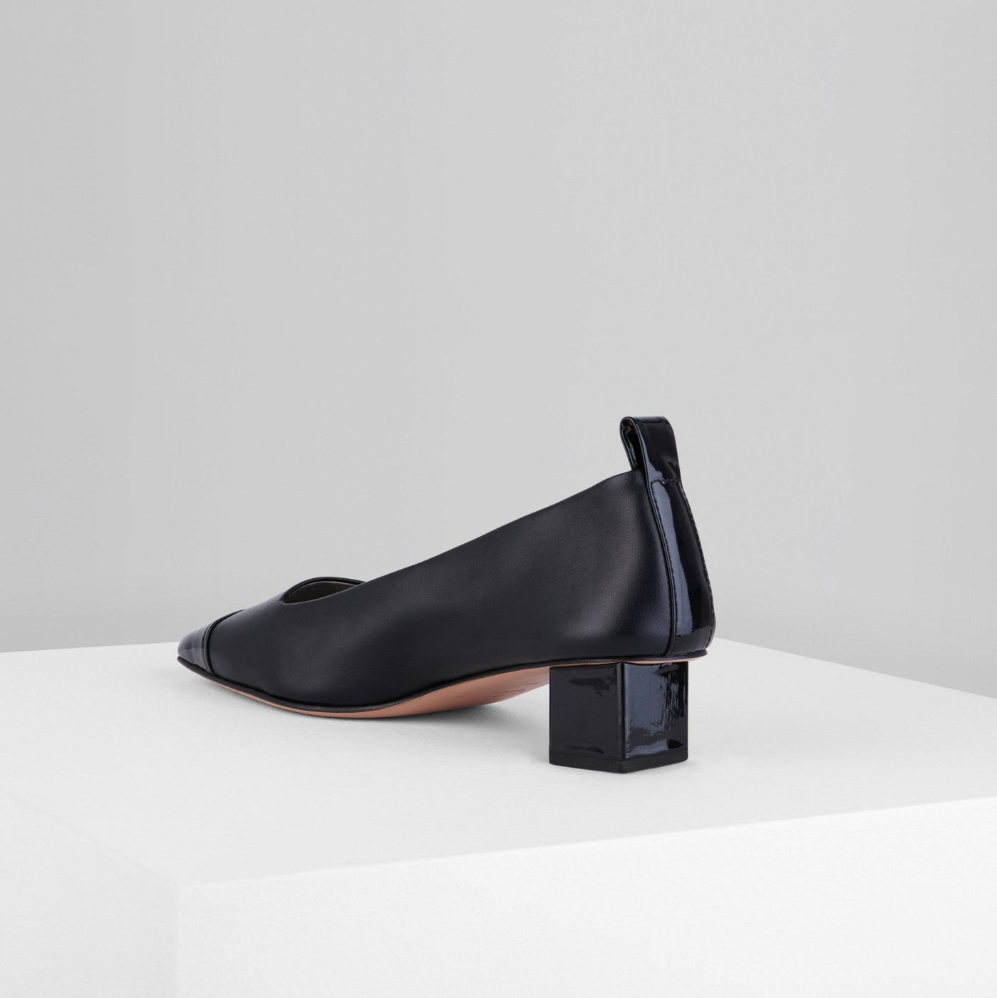 Carica l'immagine nel visualizzatore di Gallery, Onda Pumps in Nero - ONDP2