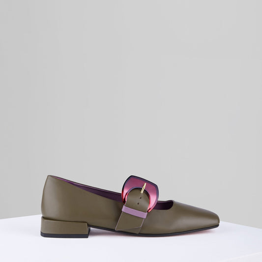 Rebecca Flat Mary Jane in Verde - REBFMJ4