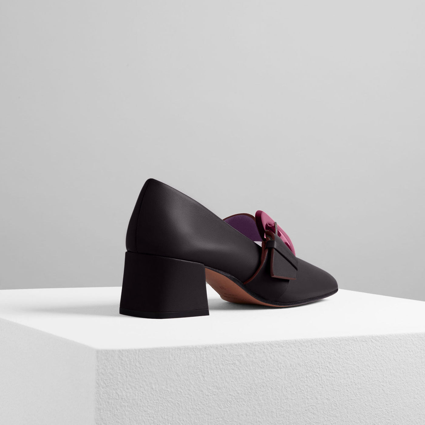 Load image into Gallery viewer, Rebecca Mary Jane in Nero - REBMJ10