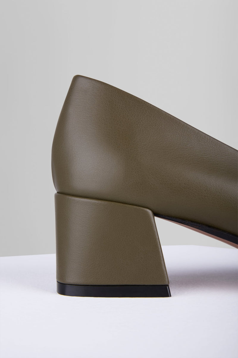 Load image into Gallery viewer, Rebecca Mary Jane in Verde - REBMJ8