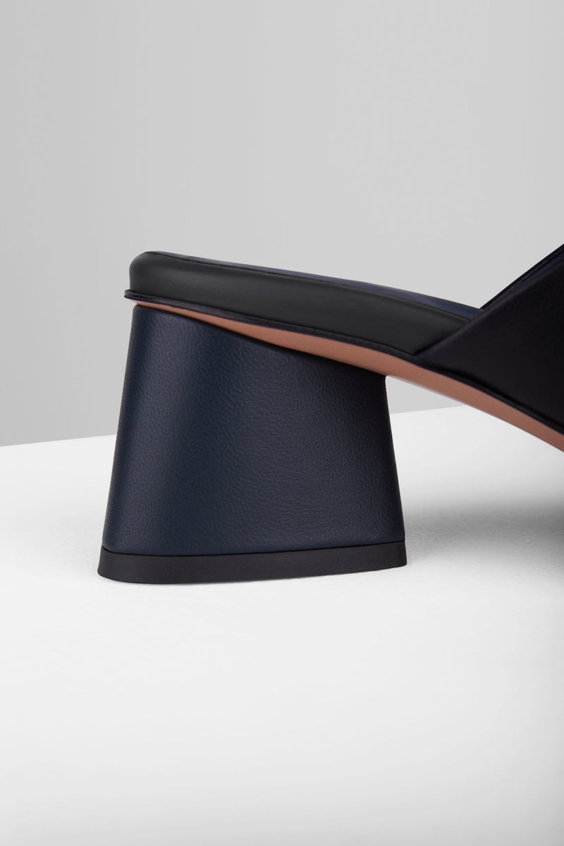 Load image into Gallery viewer, Spacco Sandals in Nero - SPACS1