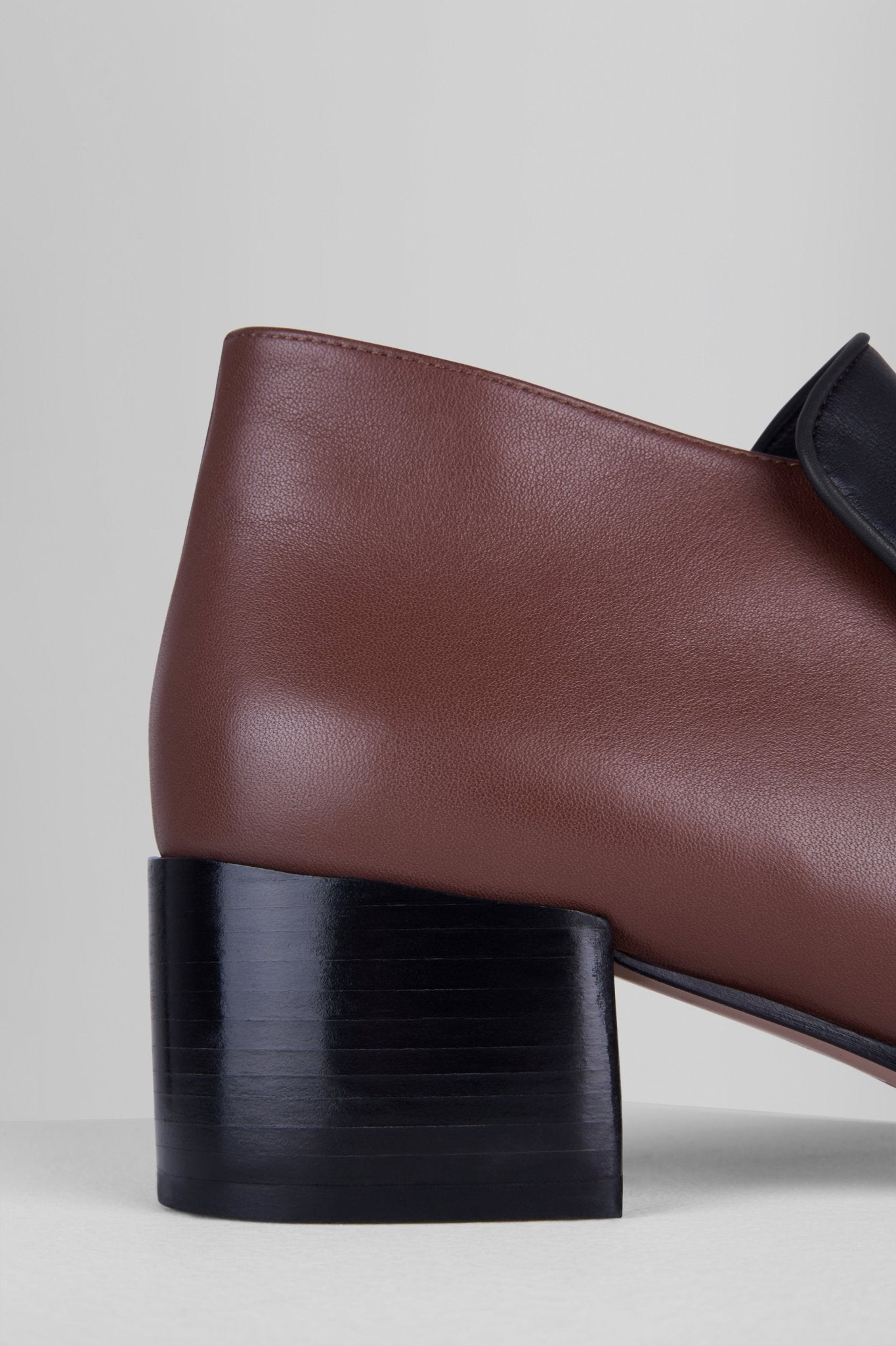 Zoe Bootie in Nero Bruciato - ZOE40B3