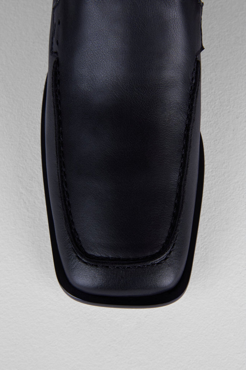 Load image into Gallery viewer, Zoe Bootie in Nero Vitello - ZOE40B2