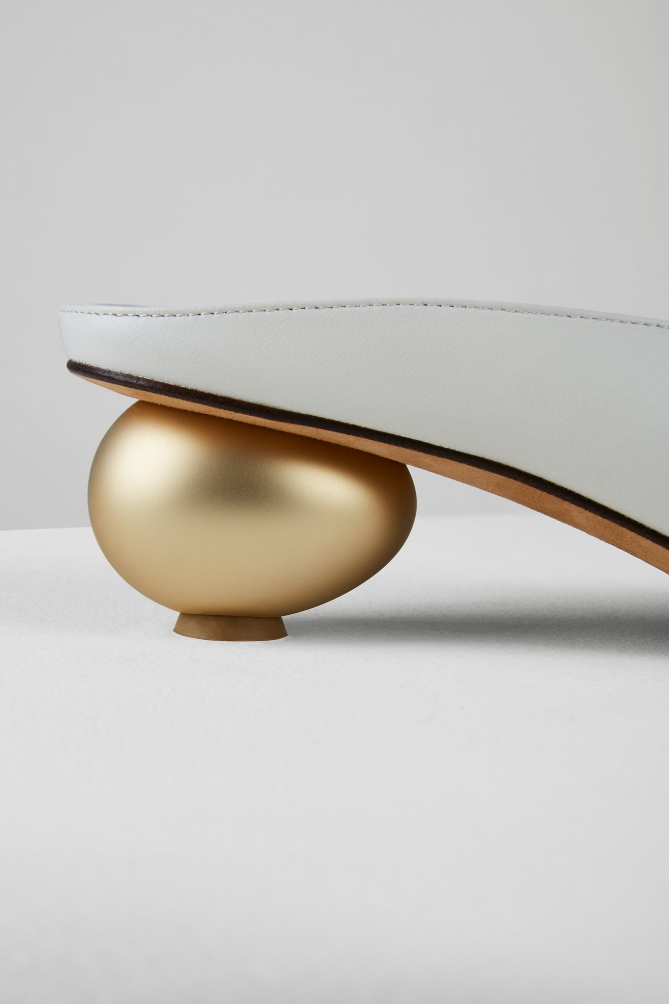 GRAY MATTERS | Egg Mules Cera | Women's Designer Shoes