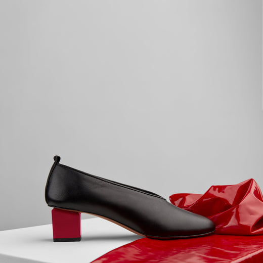 Mildred Classic in Nero Rosso - MILC2