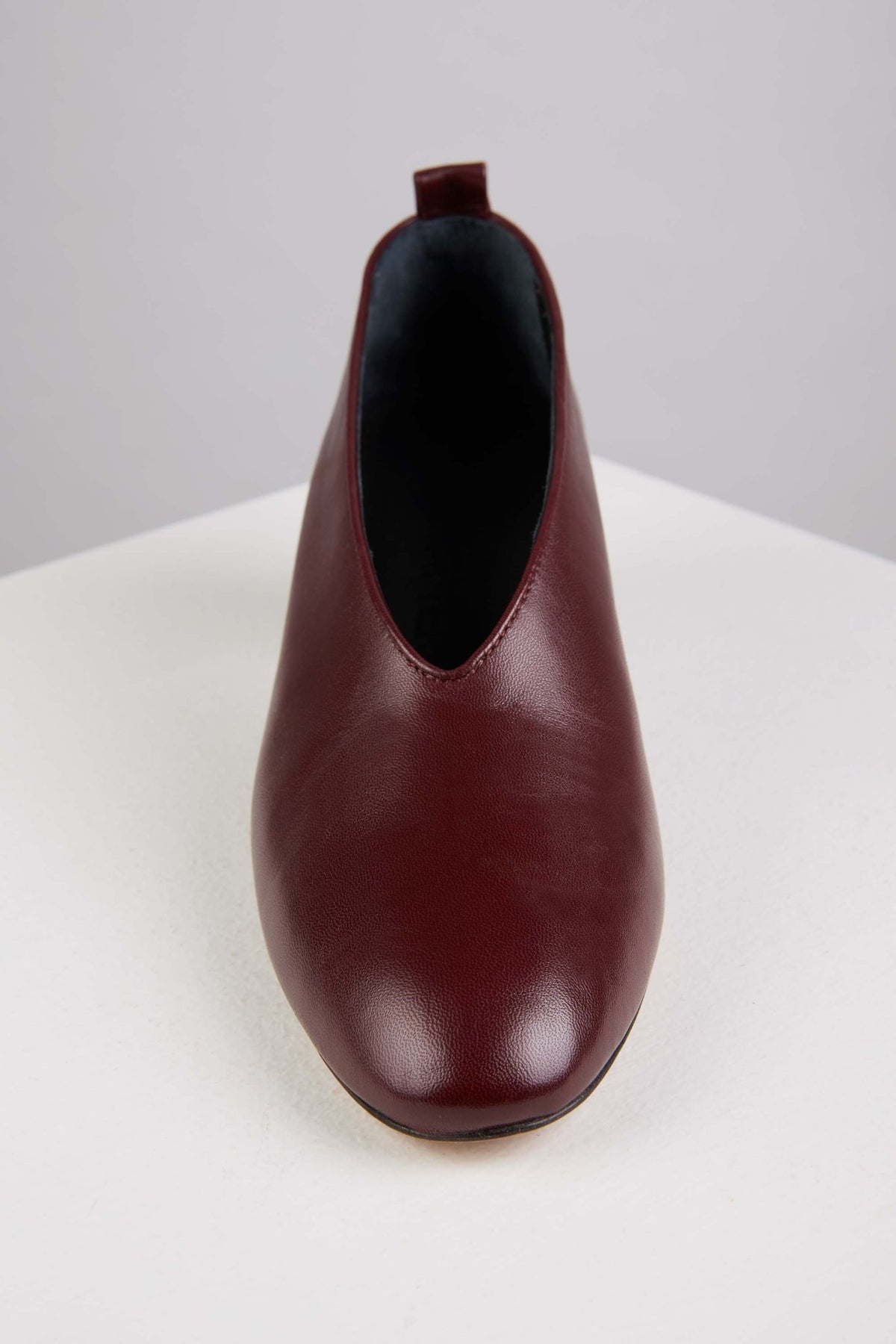 Mildred Classic in Plum - MILC23