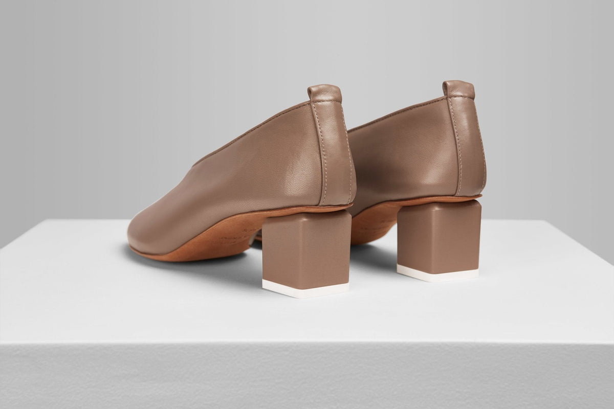 Mildred Classic in Taupe - MILC6