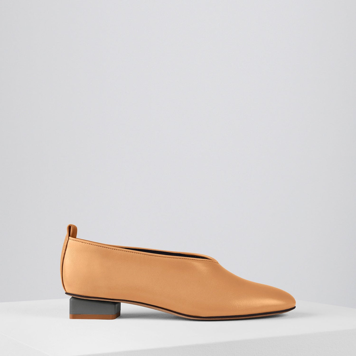 Load image into Gallery viewer, Mildred Piccola in Cammello Grigio - MILP08